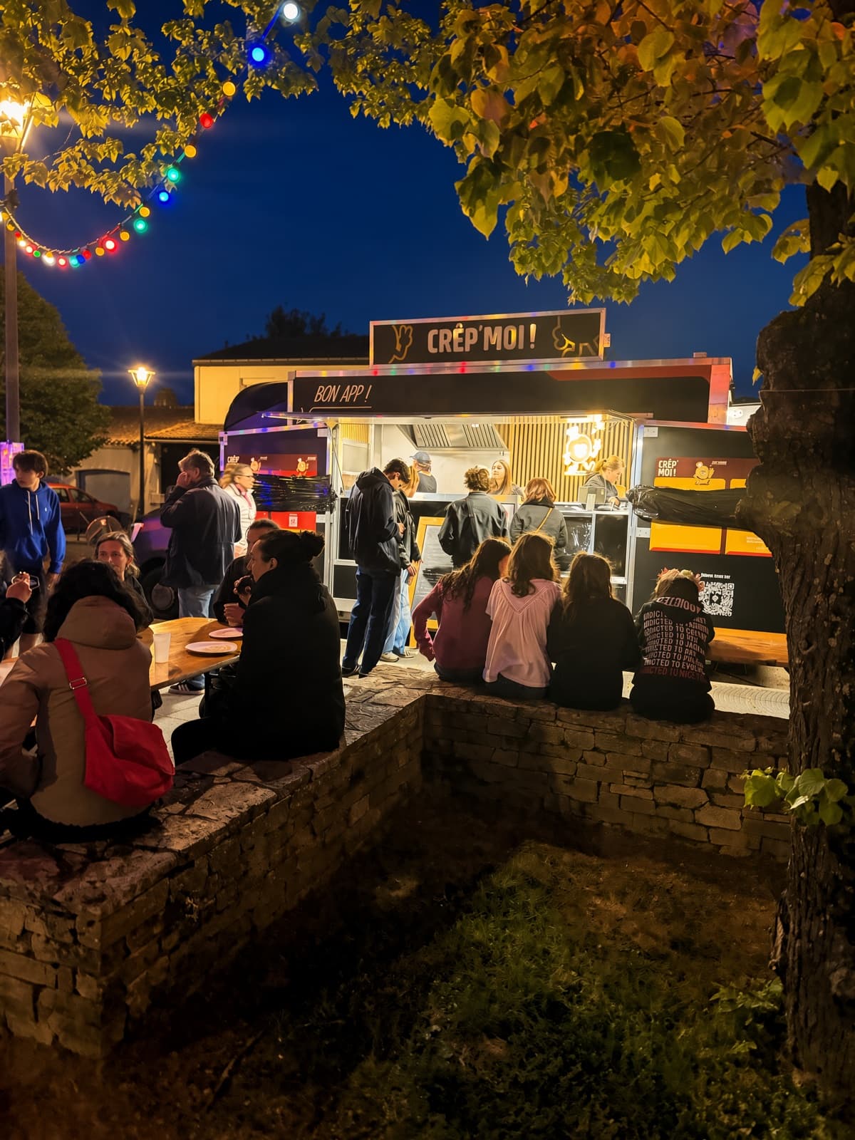 Le food truck Crêp'Moi lors d'une soirée événementielle